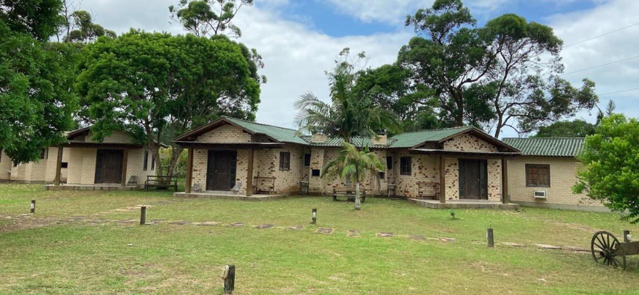 Haras Trevo De Ferro, Praia, Piscina E Campo 托雷斯 外观 照片