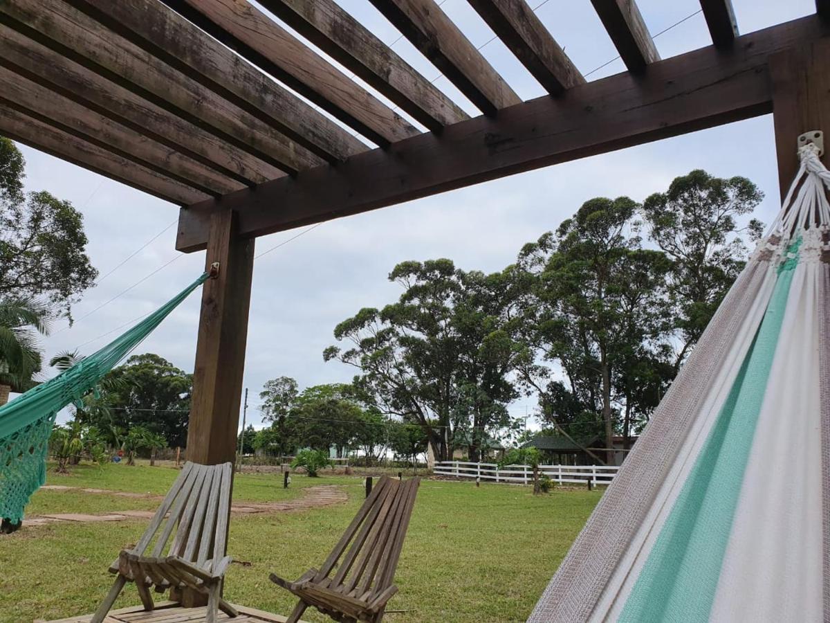 Haras Trevo De Ferro, Praia, Piscina E Campo 托雷斯 外观 照片