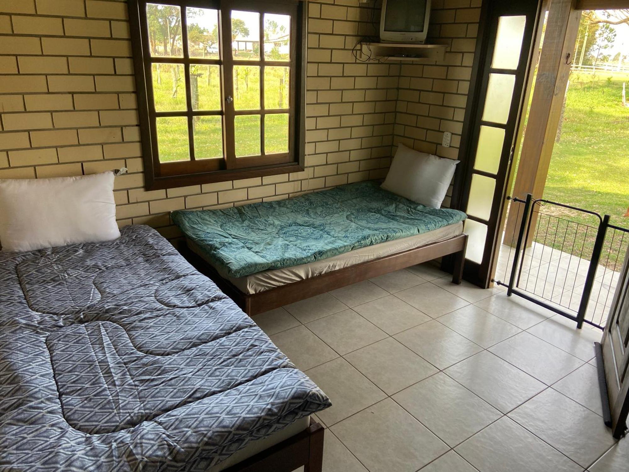 Haras Trevo De Ferro, Praia, Piscina E Campo 托雷斯 外观 照片